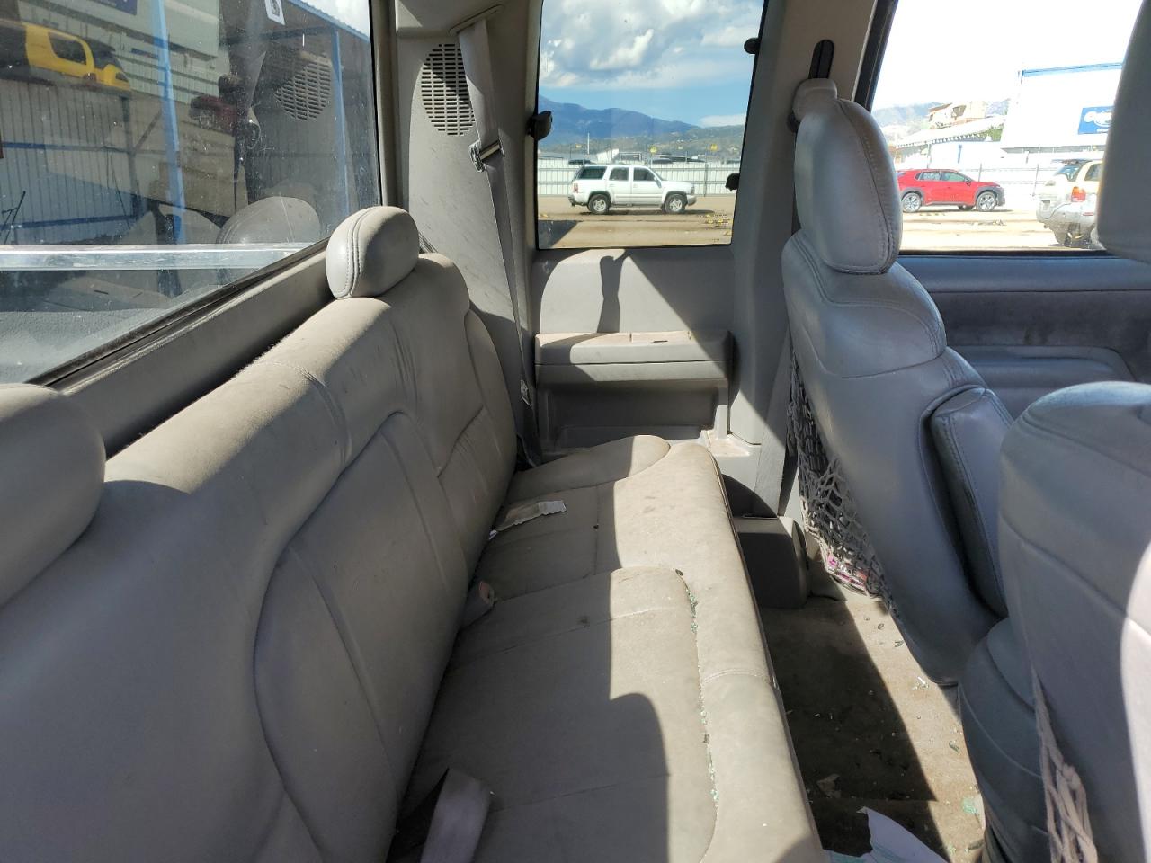 1997 Chevrolet Gmt-400 K1500 VIN: 2GCEK19R3V1176026 Lot: 68002745