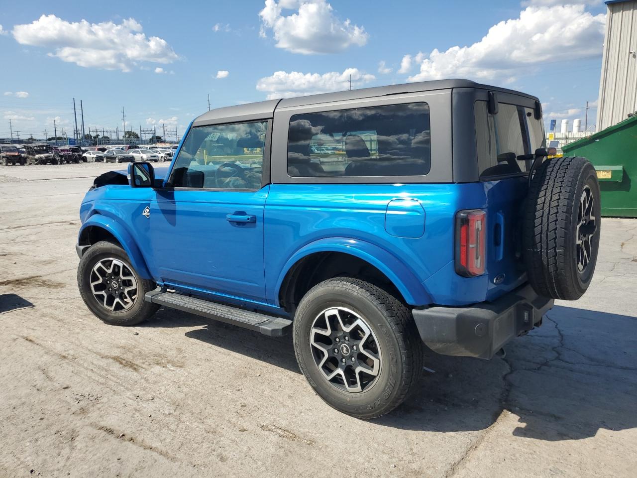 2022 Ford Bronco Base VIN: 1FMDE5AP1NLB09404 Lot: 81555805