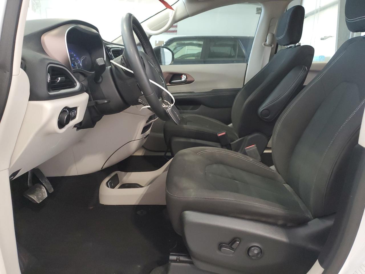 2023 Chrysler Voyager Lx VIN: 2C4RC1CG4PR549195 Lot: 84263635