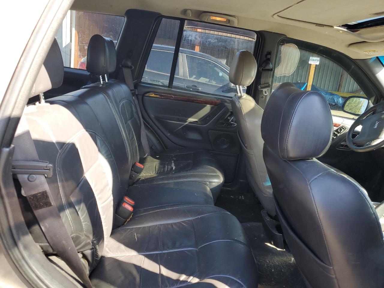 2001 Jeep Grand Cherokee Limited VIN: 1J4GW58NX1C529329 Lot: 81150025
