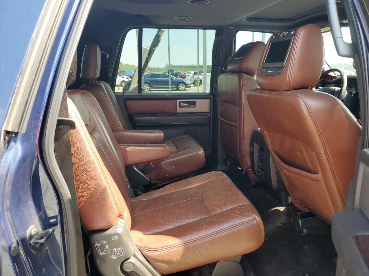 2011 Ford Expedition El Xlt VIN: 1FMJK1J58BEF05039 Lot: 81451935