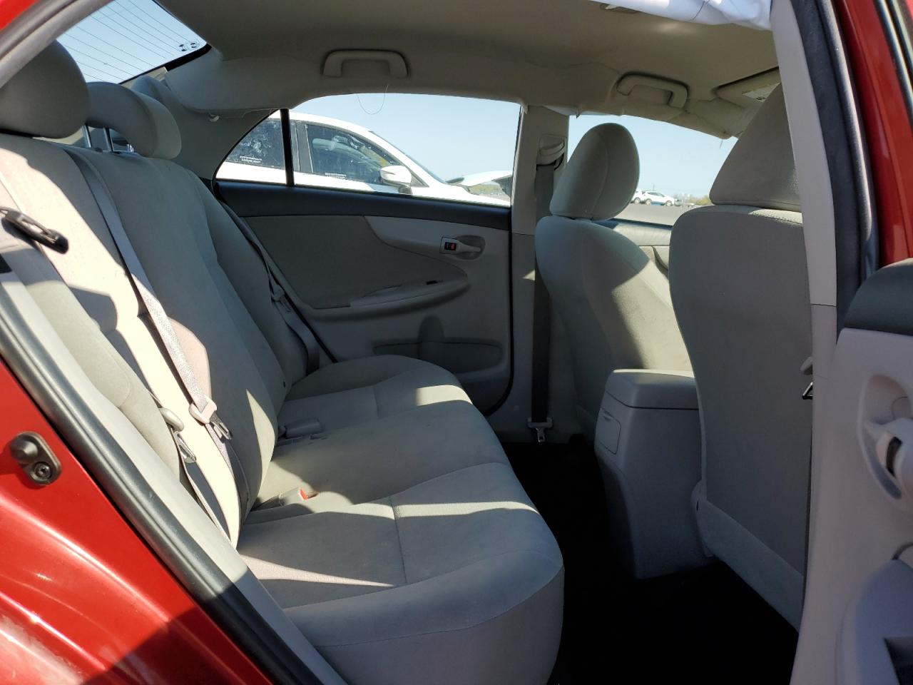 2011 Toyota Corolla Base VIN: 2T1BU4EE7BC616392 Lot: 84398275