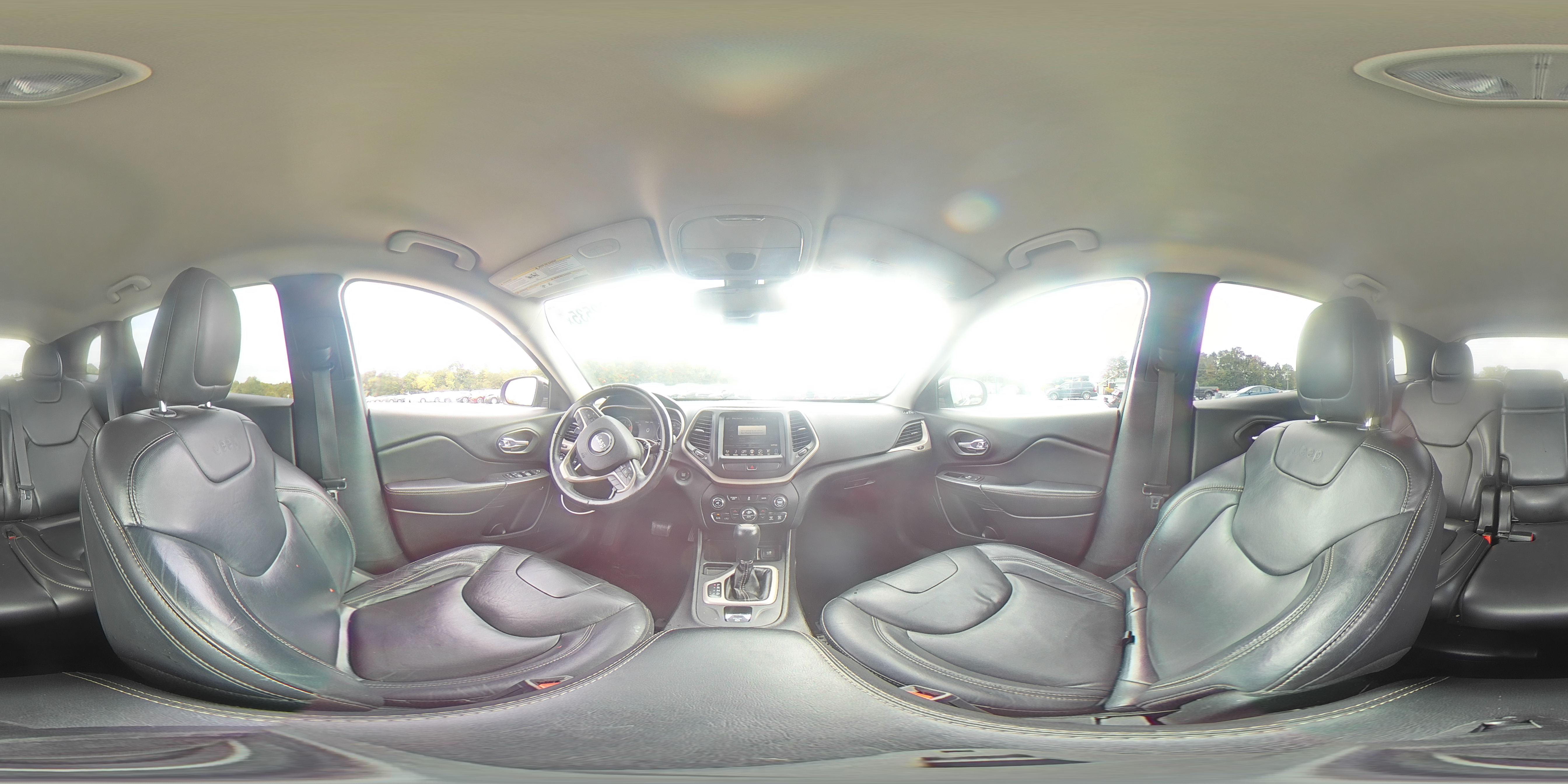 2017 Jeep Cherokee Limited VIN: 1C4PJLDB5HW523077 Lot: 81702535