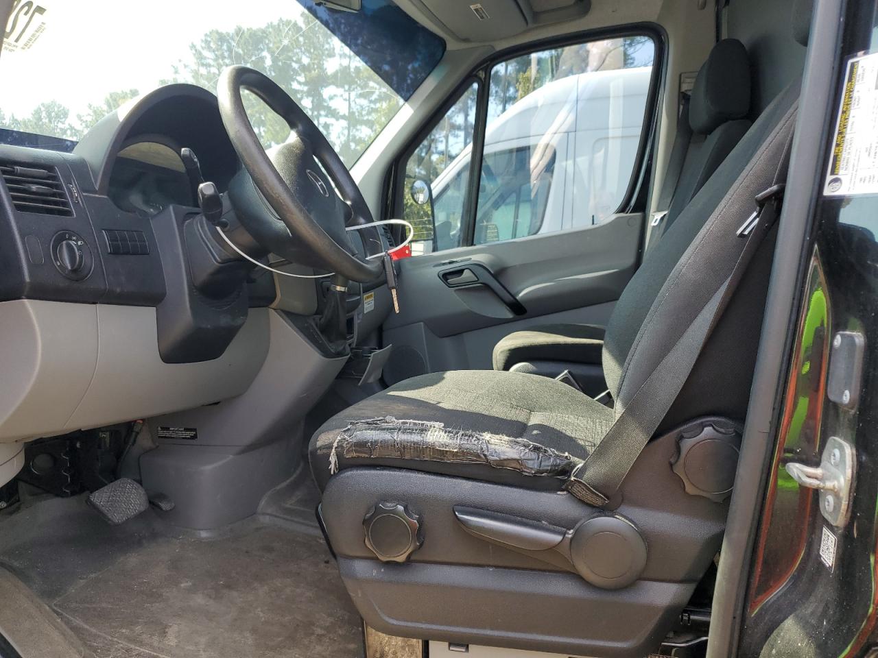 2015 Mercedes-Benz Sprinter 2500 VIN: WD3PE8DC0F5992584 Lot: 72016765