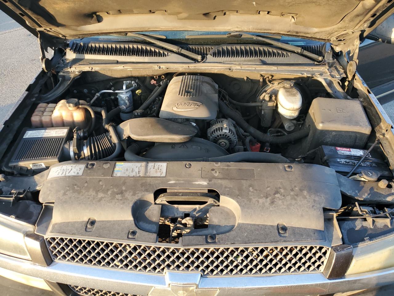 2004 Chevrolet Silverado C1500 VIN: 2GCEC19V941207725 Lot: 81846585