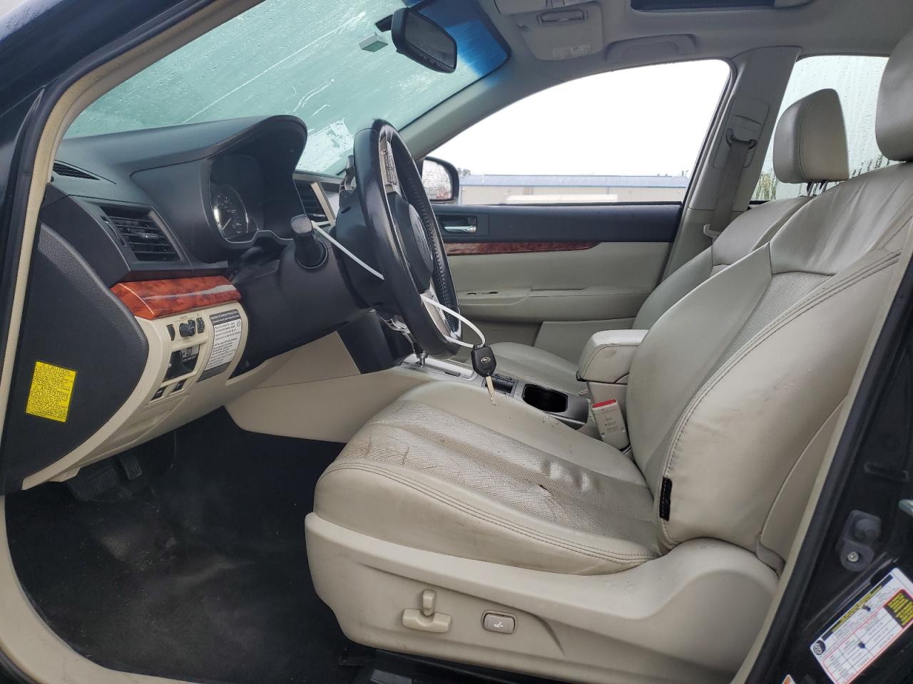 2011 Subaru Legacy 2.5I Limited VIN: 4S3BMBL69B3241226 Lot: 81789825