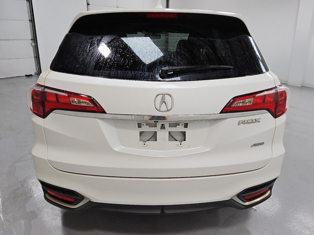 2018 Acura Rdx VIN: 5J8TB4H34JL002817 Lot: 81400525