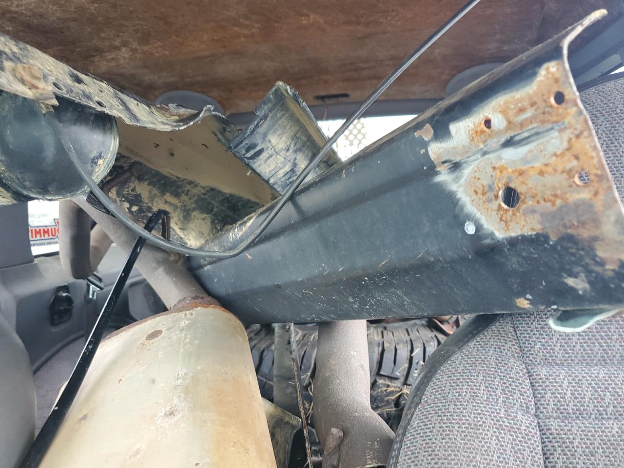 1998 Jeep Cherokee Sport VIN: 1J4FJ68S0WL232406 Lot: 84023815