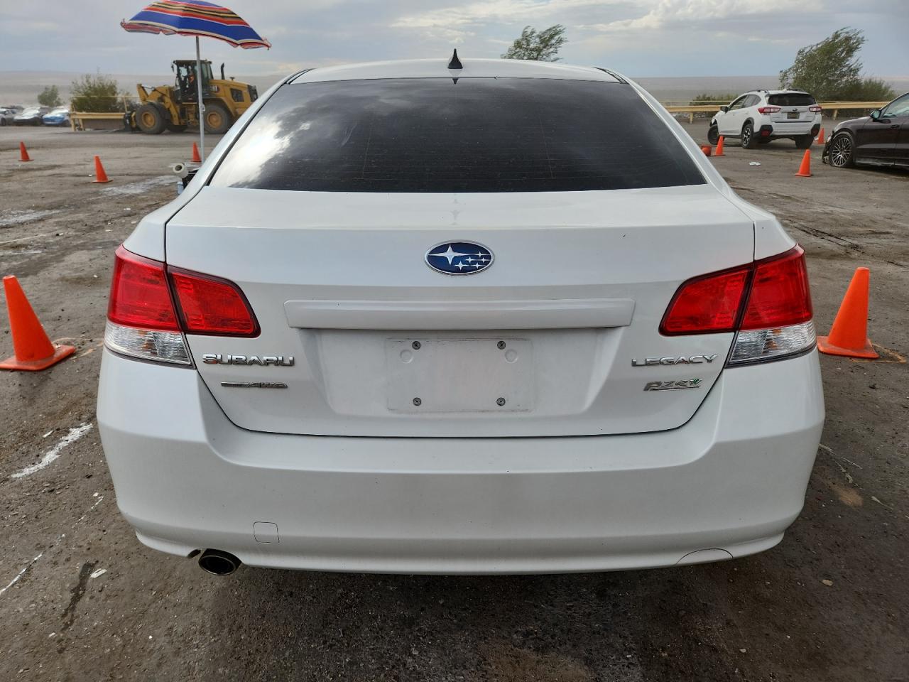 2011 Subaru Legacy 2.5I Limited VIN: 4S3BMBK64B3234735 Lot: 69878585