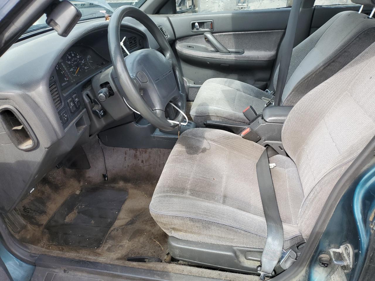 1994 Subaru Legacy L VIN: 4S3BJ6336R9941203 Lot: 81621065