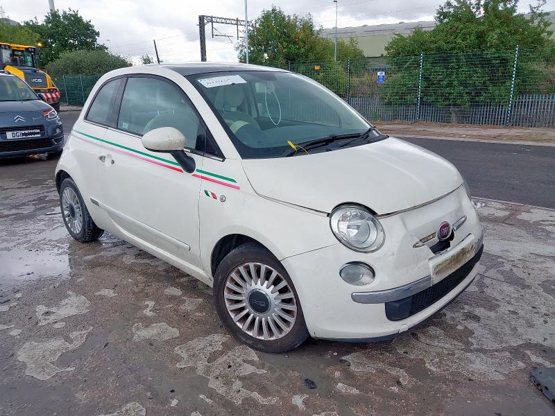 2013 FIAT 500 LOUNGE RHD 