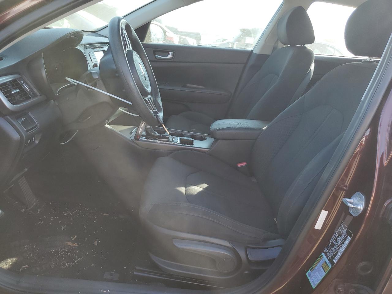 2017 Kia Optima Lx VIN: 5XXGT4L31HG160627 Lot: 81252575