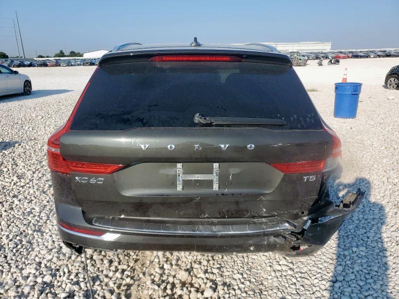  VOLVO XC60 2021 Black