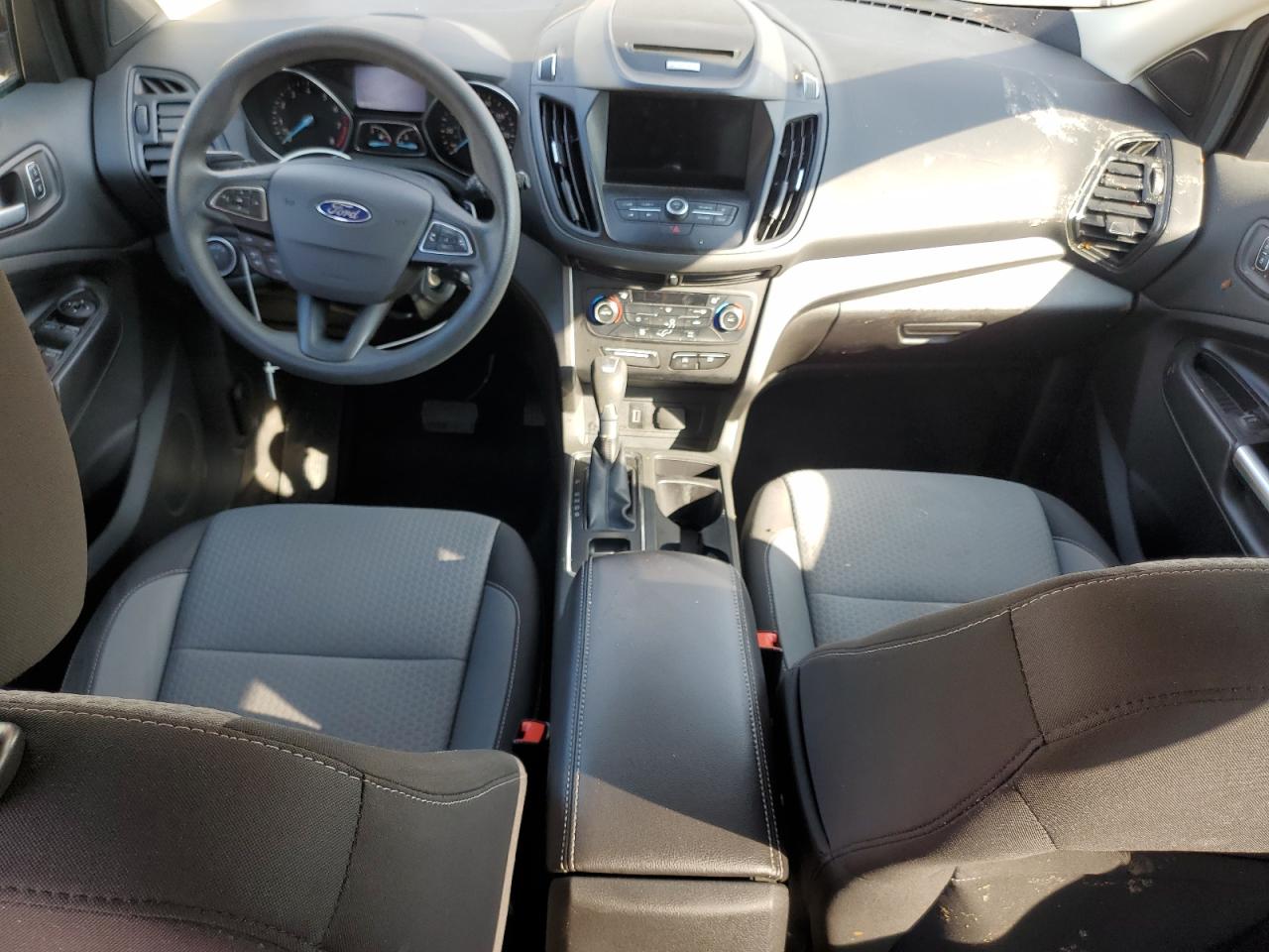 2017 Ford Escape Se VIN: 1FMCU9GD2HUC32470 Lot: 81160755