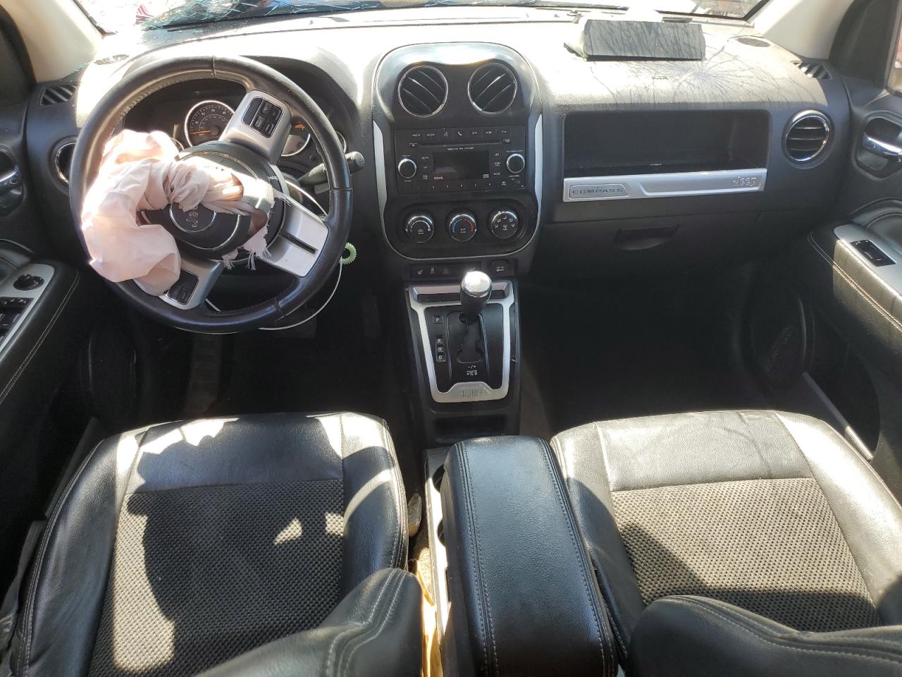 2017 Jeep Compass Latitude VIN: 1C4NJDEB0HD163479 Lot: 80134805