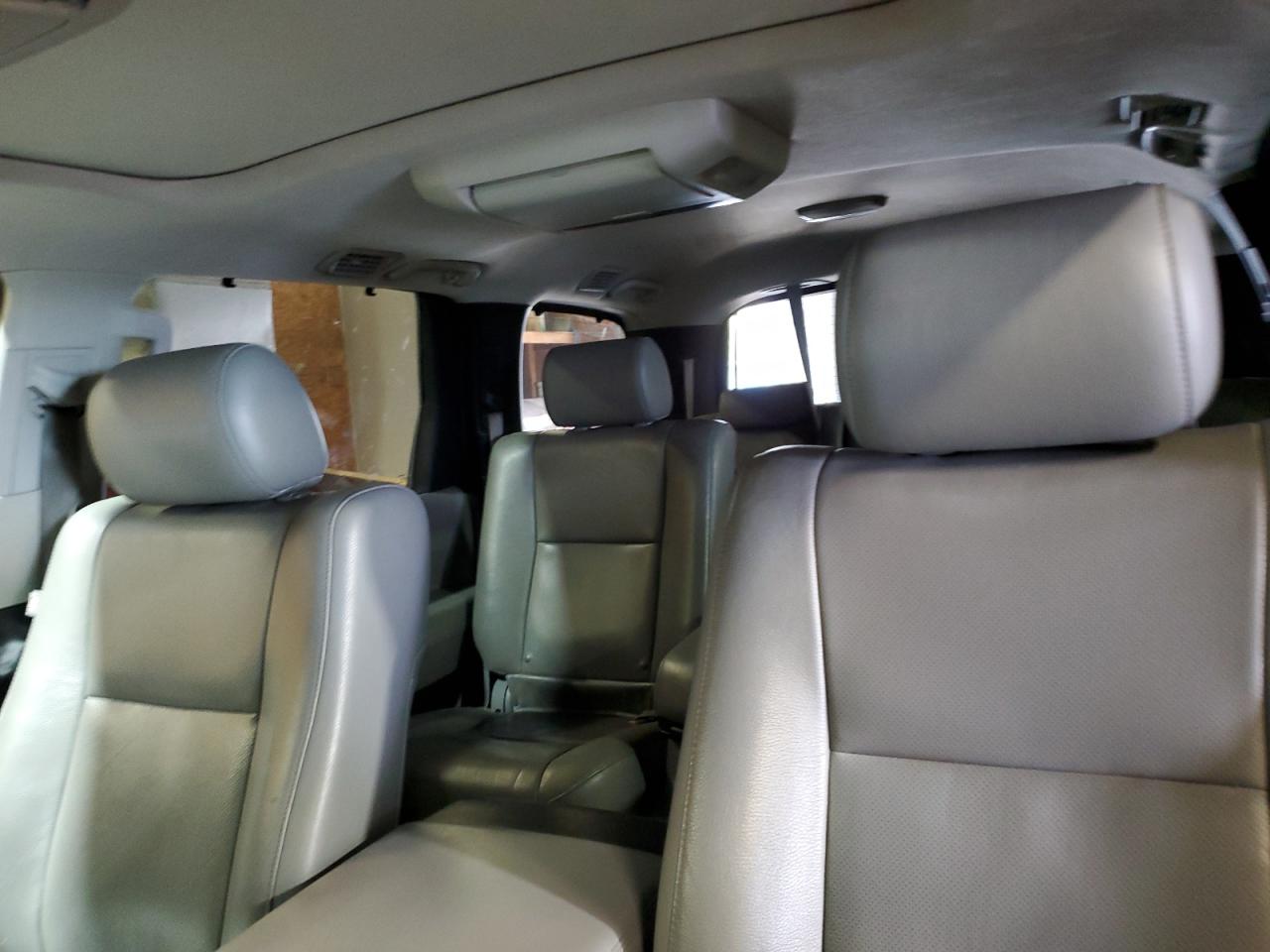 2011 Toyota Sequoia Platinum VIN: 5TDDY5G12BS046368 Lot: 80776045