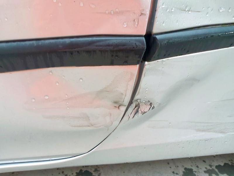 2011 RENAULT CLIO BIZU