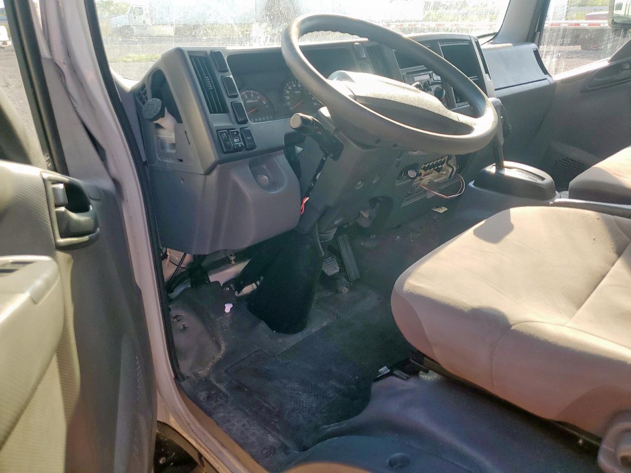 2016 Isuzu Npr Hd VIN: 54DC4W1B2GS806307 Lot: 81662455