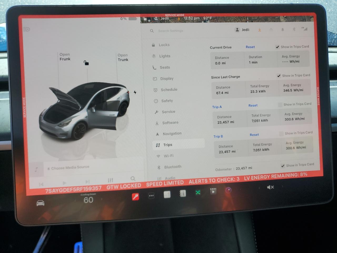 2024 Tesla Model Y VIN: 7SAYGDEF5RF159357 Lot: 72073545