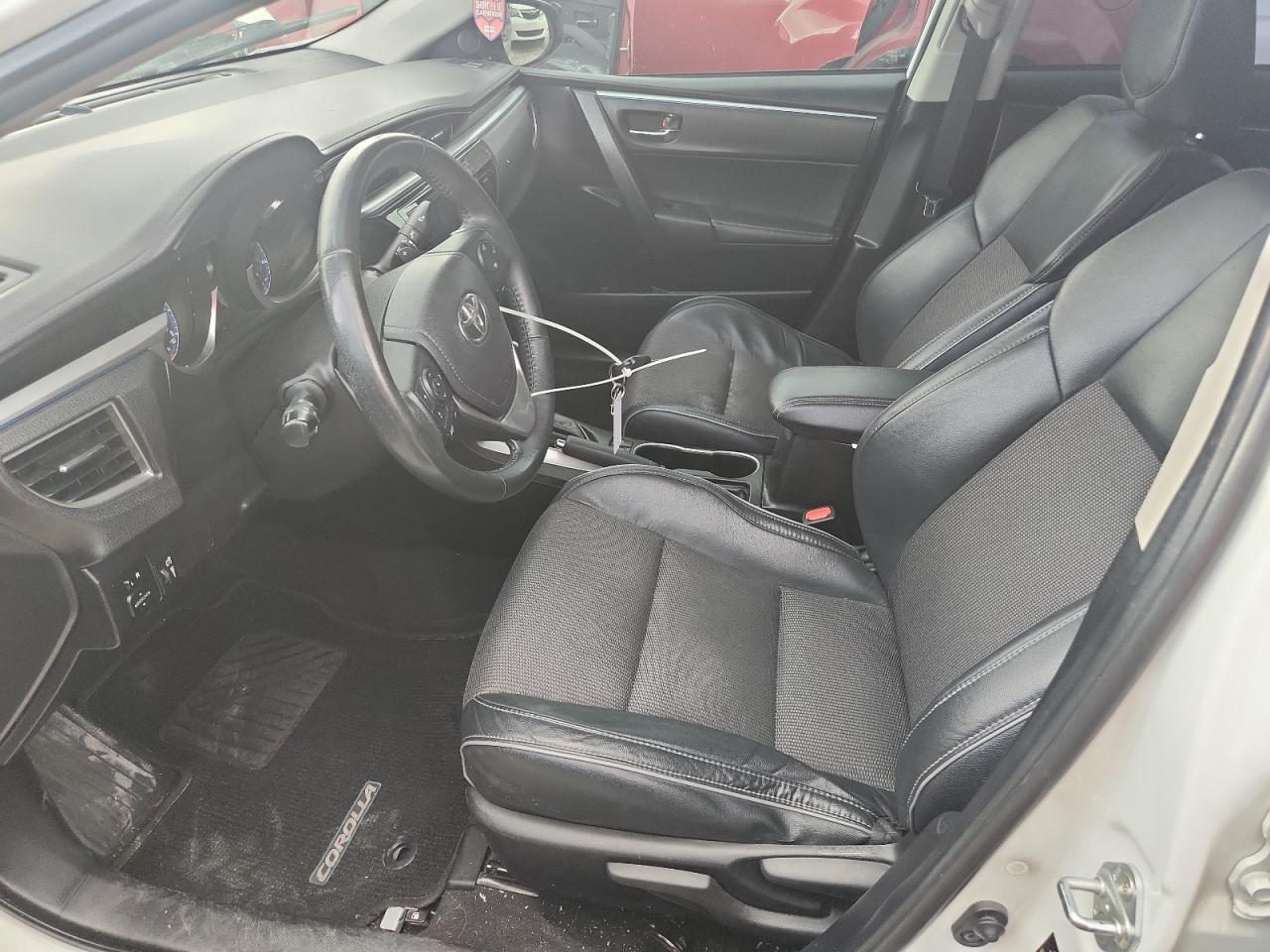 2015 Toyota Corolla L VIN: 5YFBURHE5FP241424 Lot: 80733665