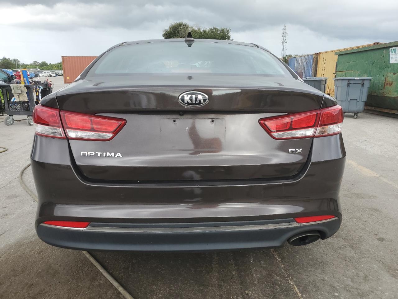 2018 Kia Optima Lx VIN: KNAGT4L33J5238705 Lot: 84596655