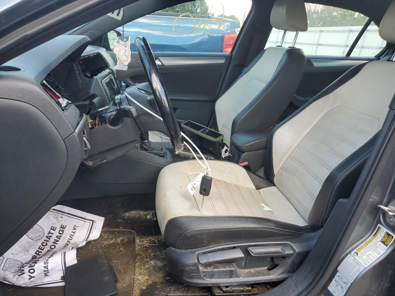 2017 Volkswagen Jetta Sport VIN: 3VWD17AJ2HM310042 Lot: 71584085