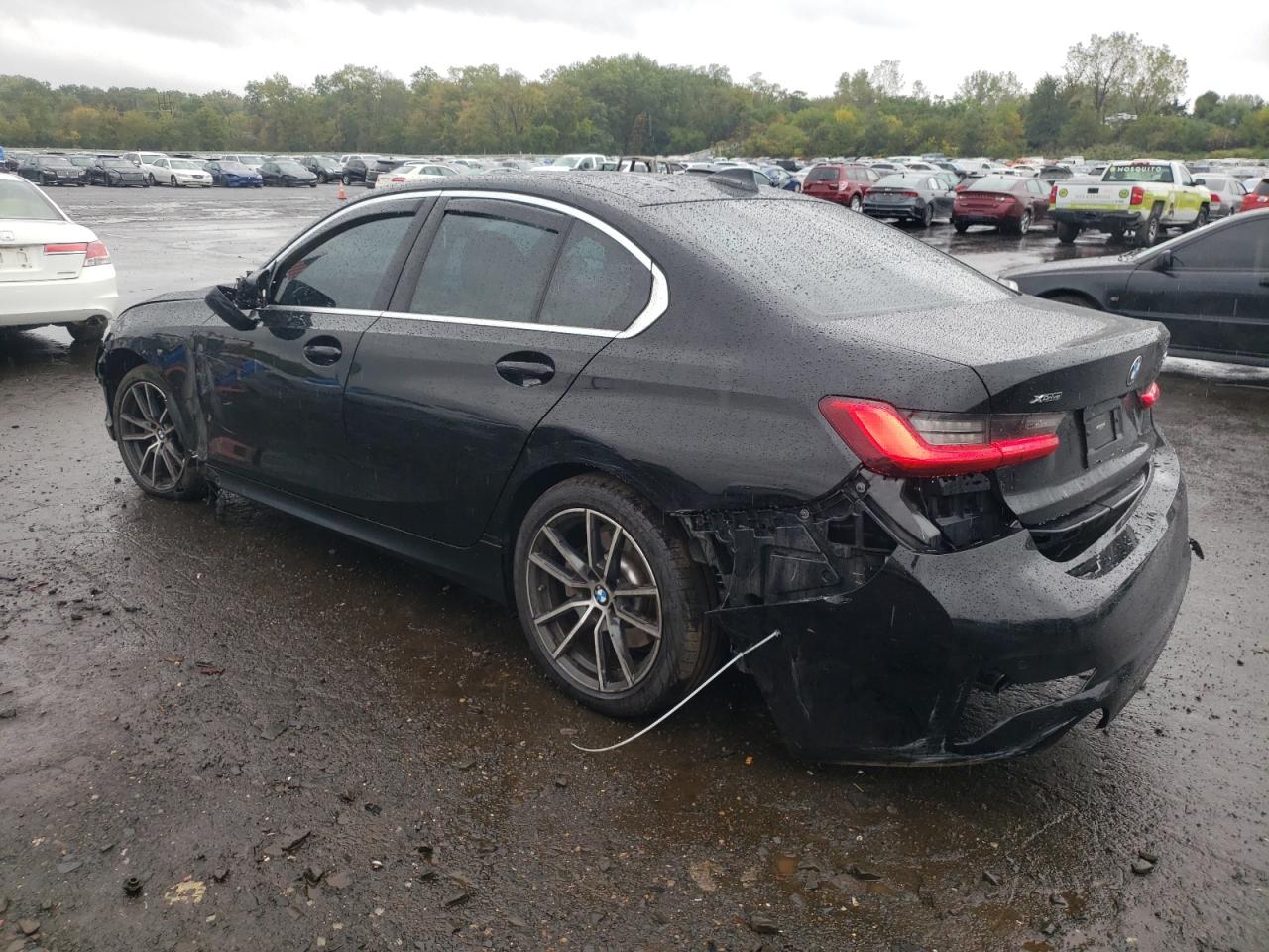 Фото: 3MW5R7J01L8B22599