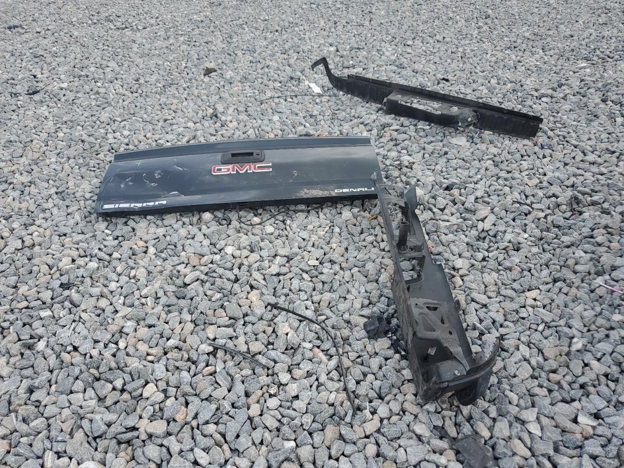 2017 GMC Sierra C1500 Denali VIN: 3GTP1PEC7HG512031 Lot: 82098145