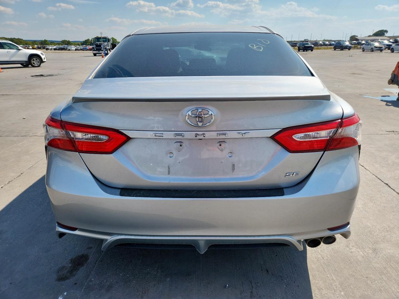 2018 Toyota Camry L VIN: 4T1B11HK4JU079440 Lot: 84831135