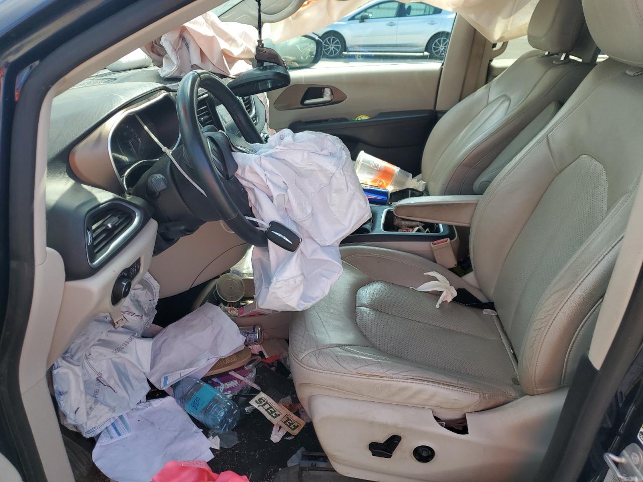 2017 Chrysler Pacifica Touring L Plus VIN: 2C4RC1EG7HR688705 Lot: 70567065