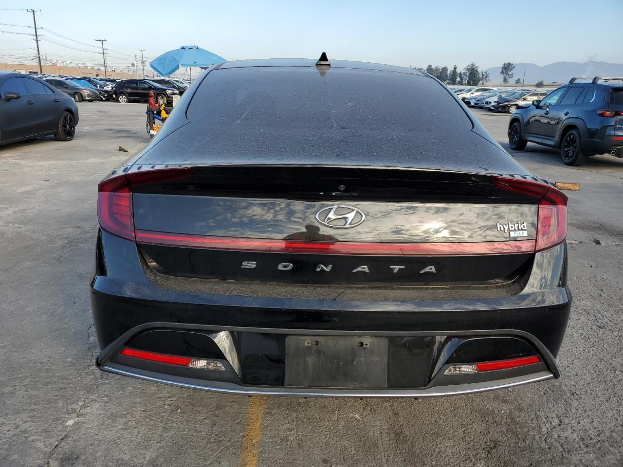 2020 Hyundai Sonata Hybrid VIN: KMHL24JJXLA014052 Lot: 82010345