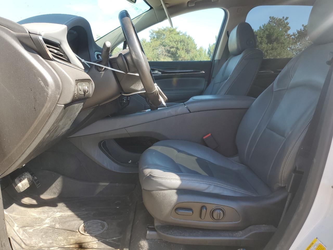 2018 Buick Enclave Essence VIN: 5GAERBKW6JJ136543 Lot: 80804575