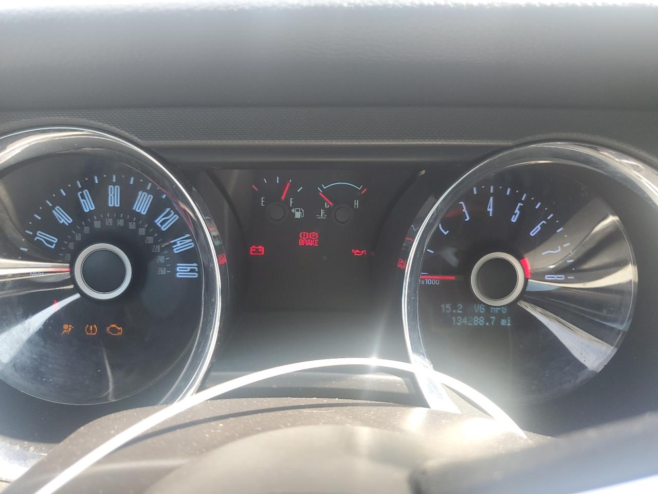 2014 Ford Mustang VIN: 1ZVBP8AM0E5260555 Lot: 83899125