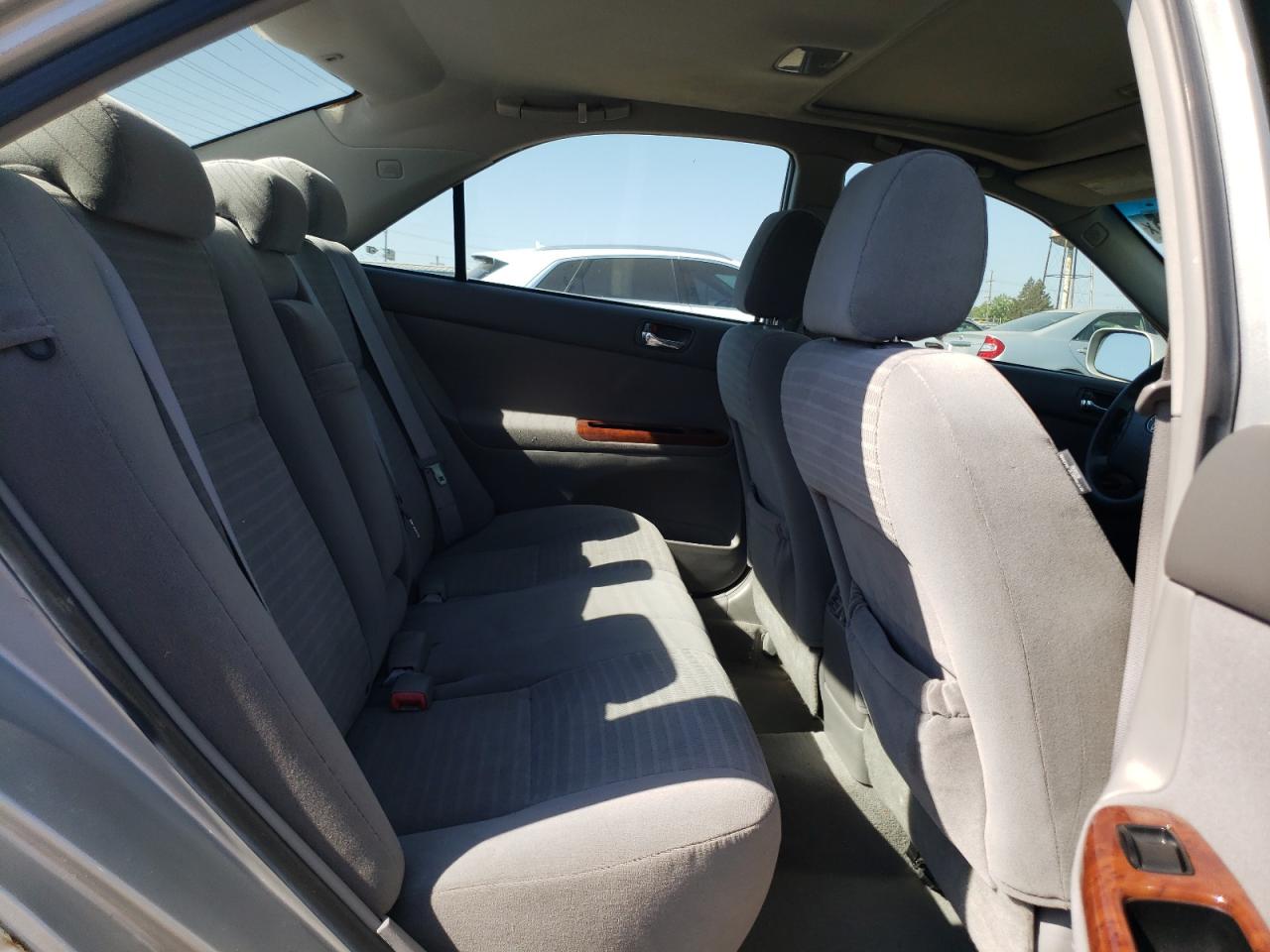 2005 Toyota Camry Le VIN: 4T1BE30K05U523799 Lot: 82148935