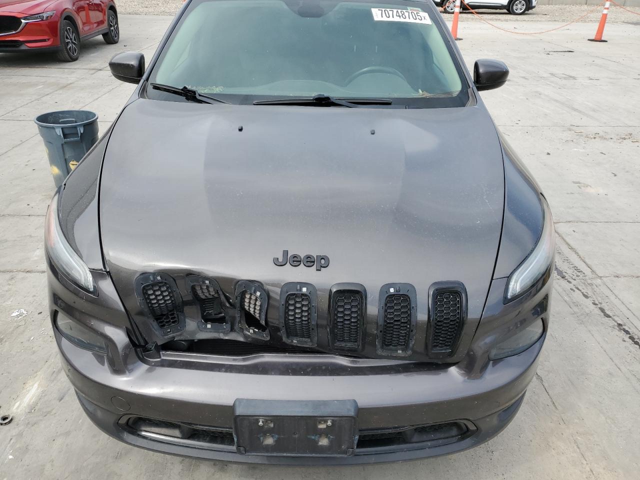 2014 Jeep Cherokee Latitude VIN: 1C4PJMCS5EW286335 Lot: 70748705