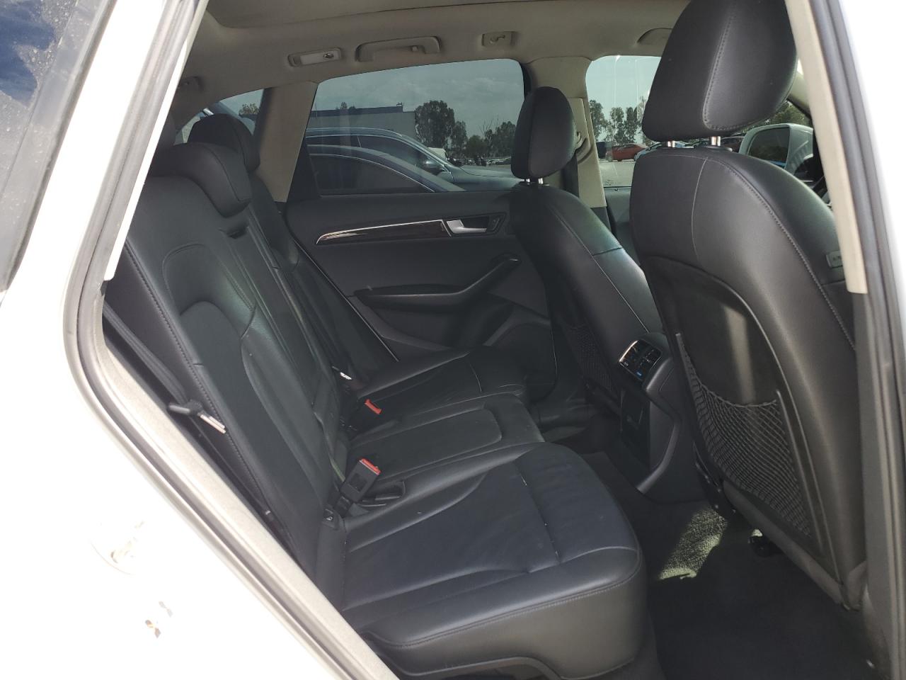 2011 Audi Q5 Premium VIN: WA1CFAFP9BA046584 Lot: 81088035