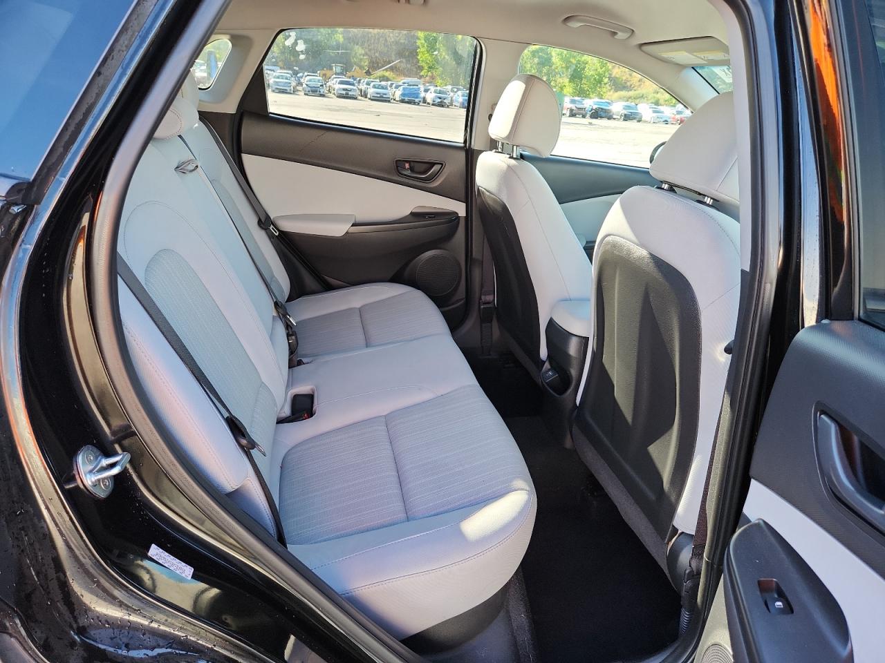 2023 Hyundai Kona Sel VIN: KM8K6CAB5PU964620 Lot: 81090085