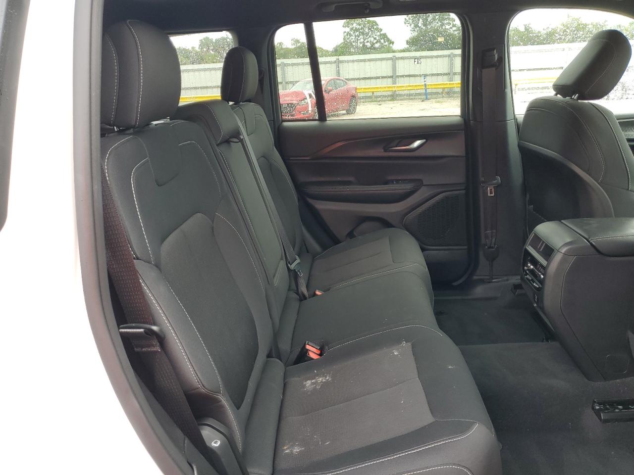 2024 Jeep Grand Cherokee Laredo VIN: 1C4RJGAG0RC253257 Lot: 81884575