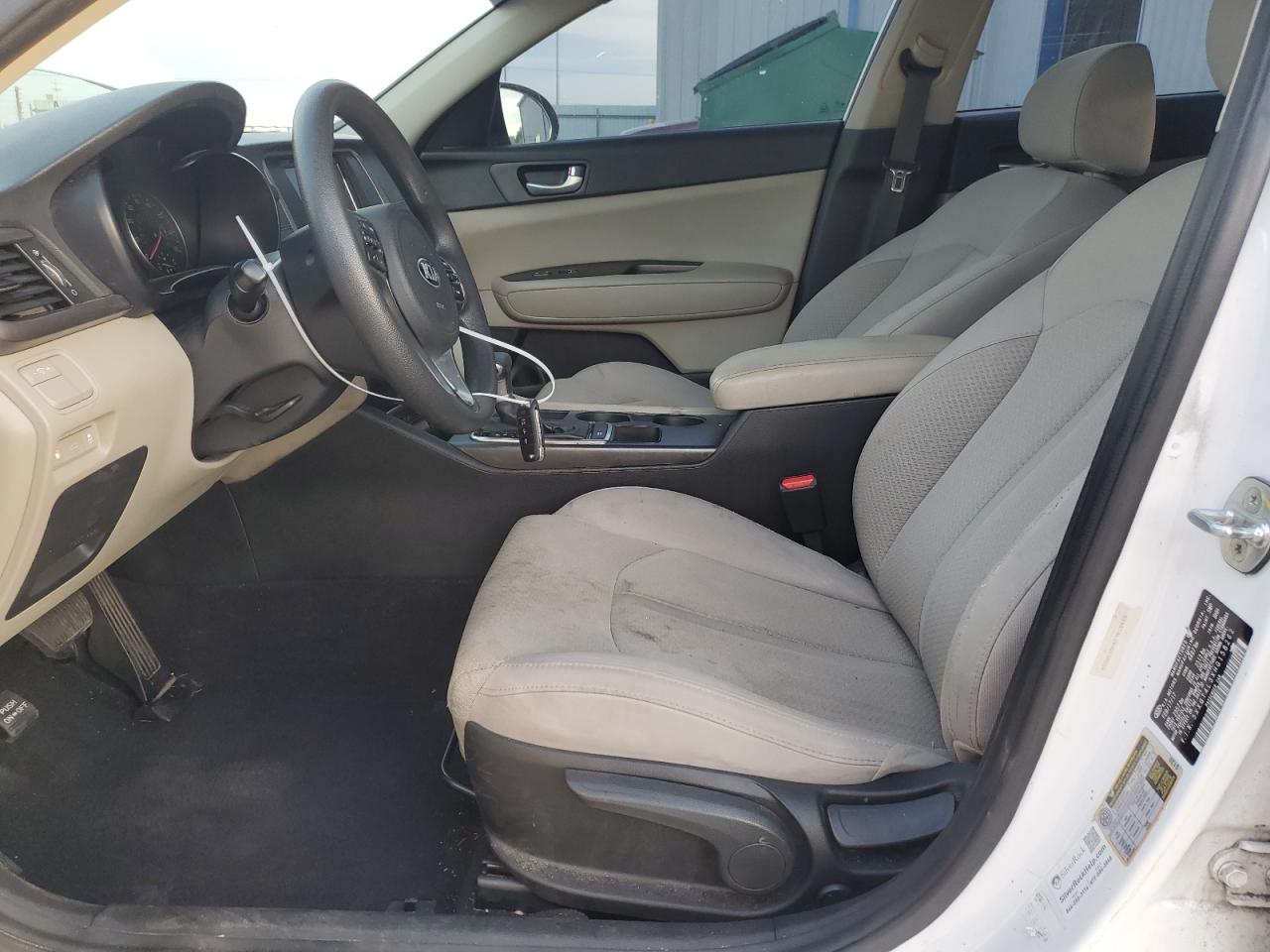 2017 Kia Optima Lx VIN: 5XXGT4L3XHG158262 Lot: 72007725