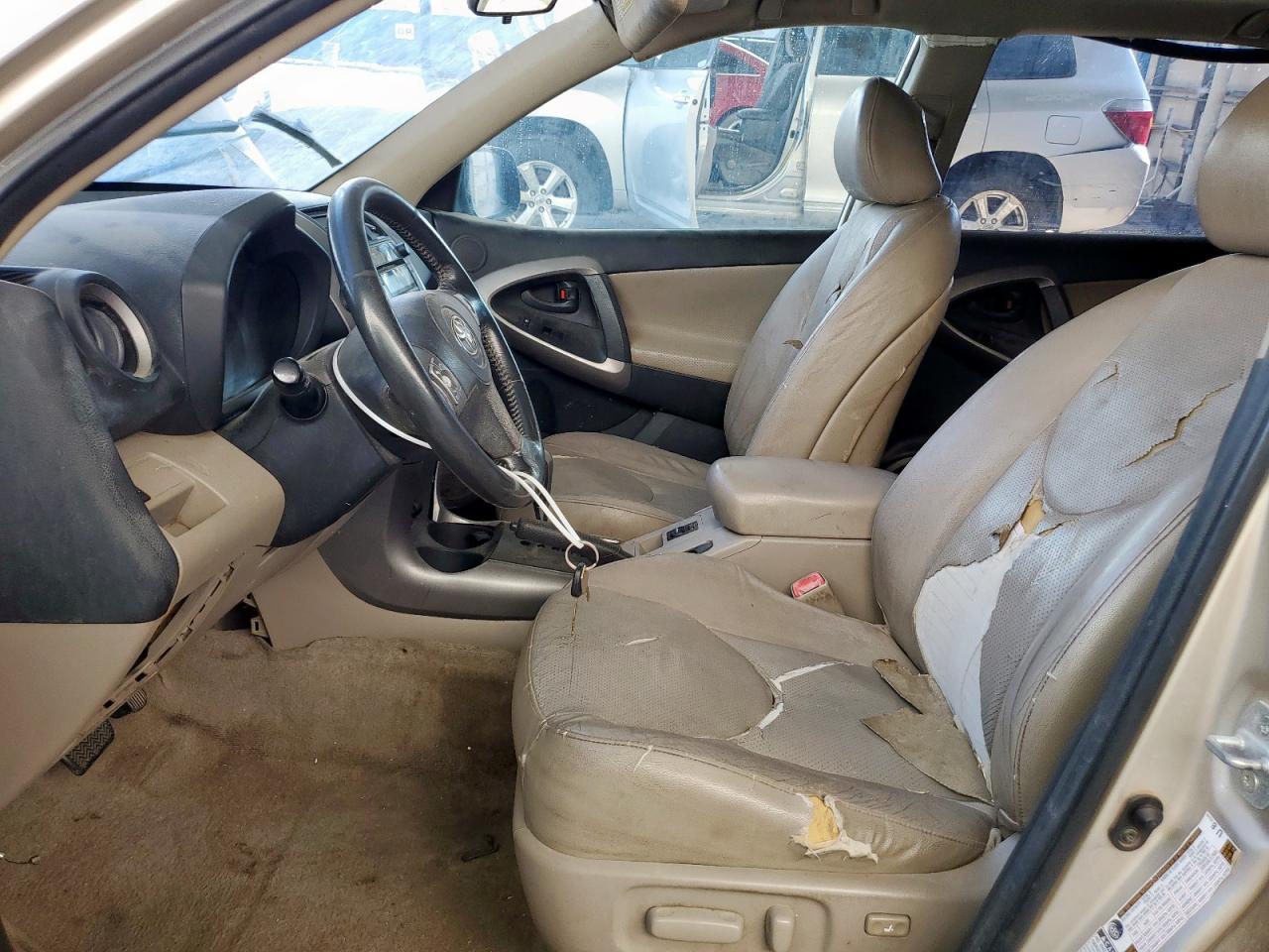 2007 Toyota Rav4 Limited VIN: JTMBK31V776013043 Lot: 82019095