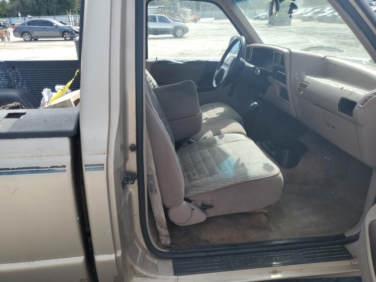 1994 Ford Ranger VIN: 1FTCR10A1RTA49012 Lot: 81719265