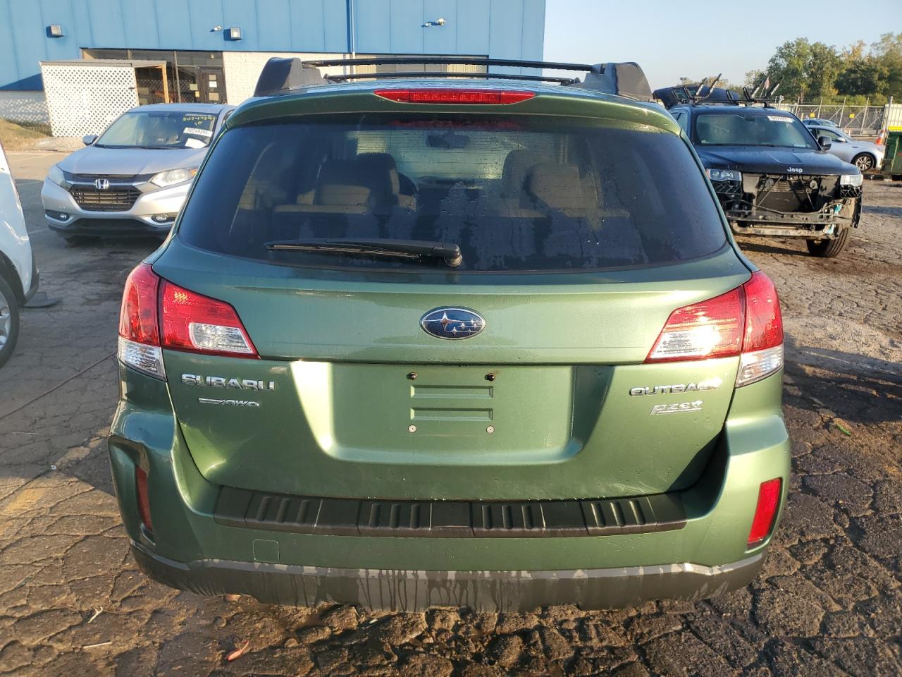 2013 Subaru Outback 2.5I Premium VIN: 4S4BRBCC8D3323597 Lot: 80056175