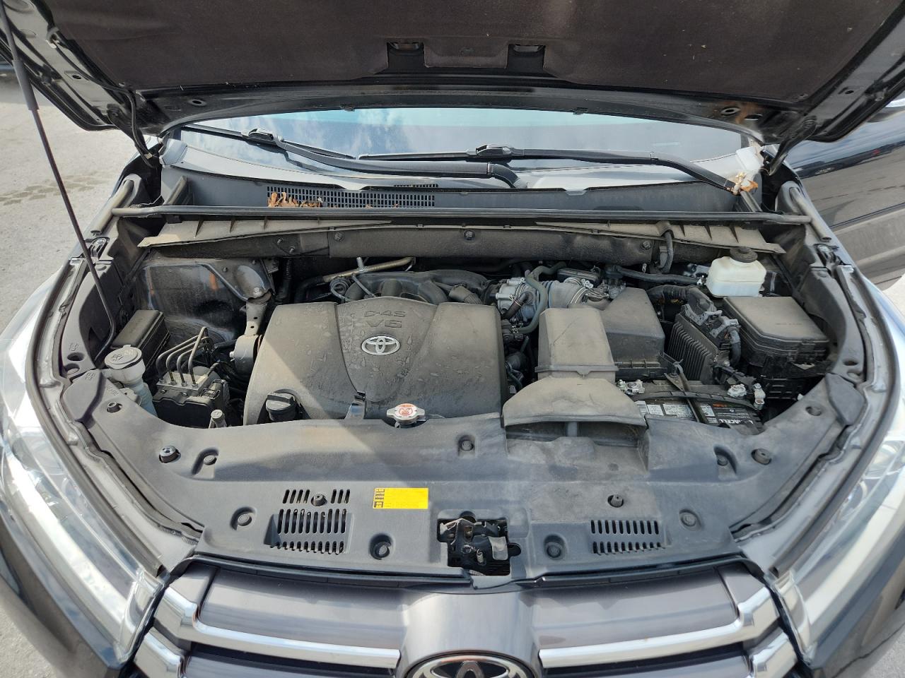 2019 Toyota Highlander Limited VIN: 5TDDZRFH4KS990207 Lot: 71524705