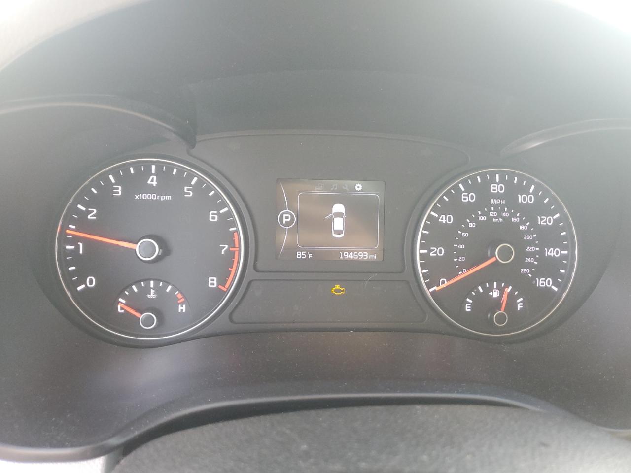 2018 Kia Optima Ex VIN: 5XXGU4L32JG208915 Lot: 84171105