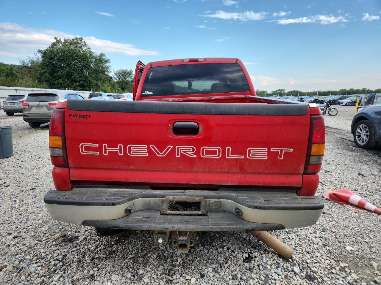 2002 Chevrolet Silverado K2500 Heavy Duty VIN: 1GCHK23162F190786 Lot: 81097345