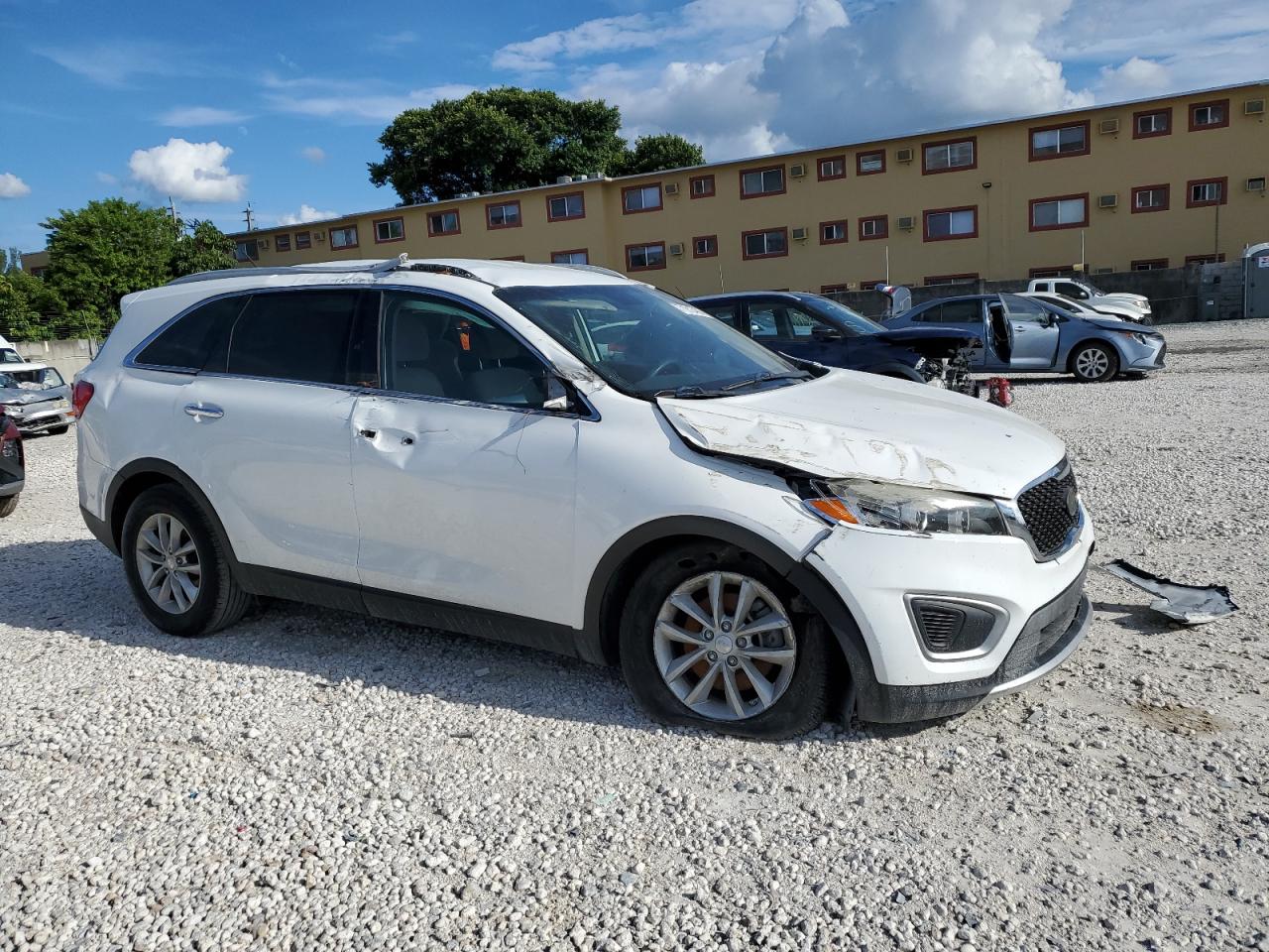 2017 Kia Sorento Lx VIN: 5XYPG4A34HG249532 Lot: 71213485