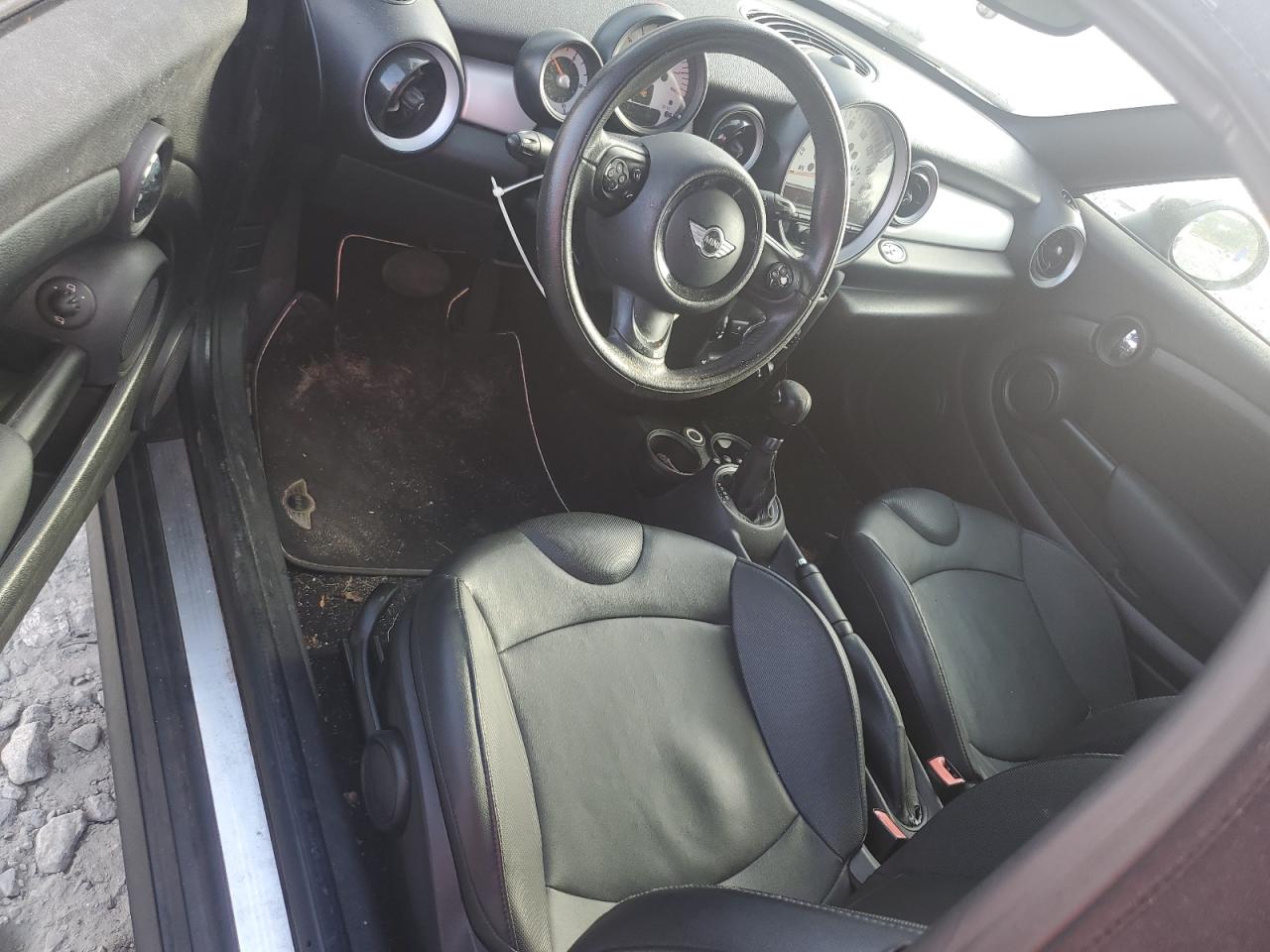 2012 Mini Cooper Roadster VIN: WMWSY1C51CT311516 Lot: 81755455