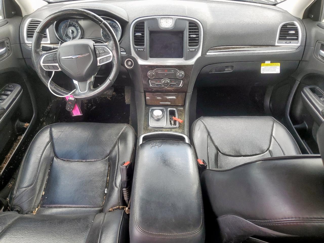 2019 Chrysler 300 Limited VIN: 2C3CCAEG8KH568600 Lot: 82101475