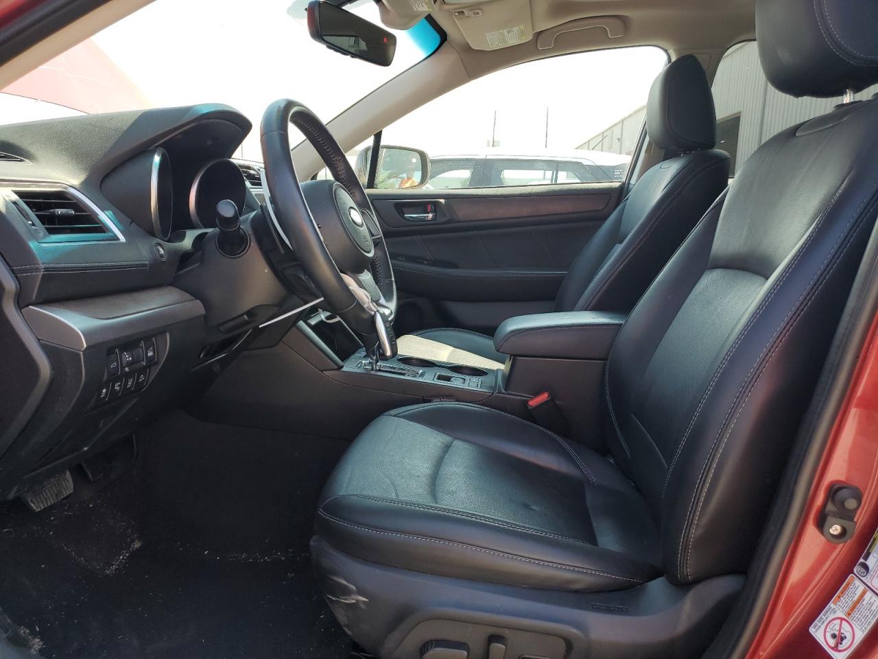 2018 Subaru Outback 2.5I Limited VIN: 4S4BSANC1J3352415 Lot: 81076705