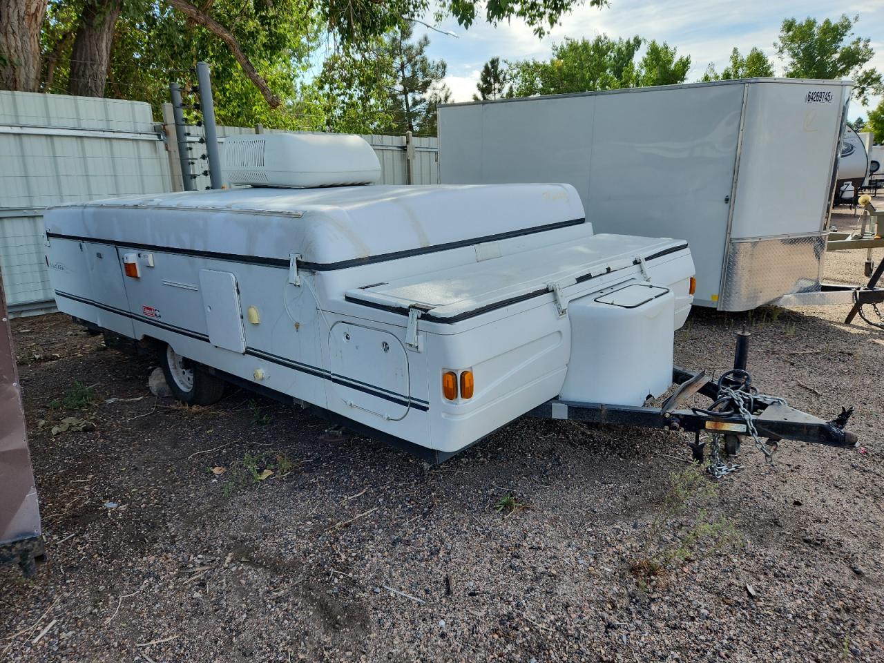 COLEMAN TRAILER 2002. Lot# 71201295. VIN 4CP695H1927225457. Photo 1